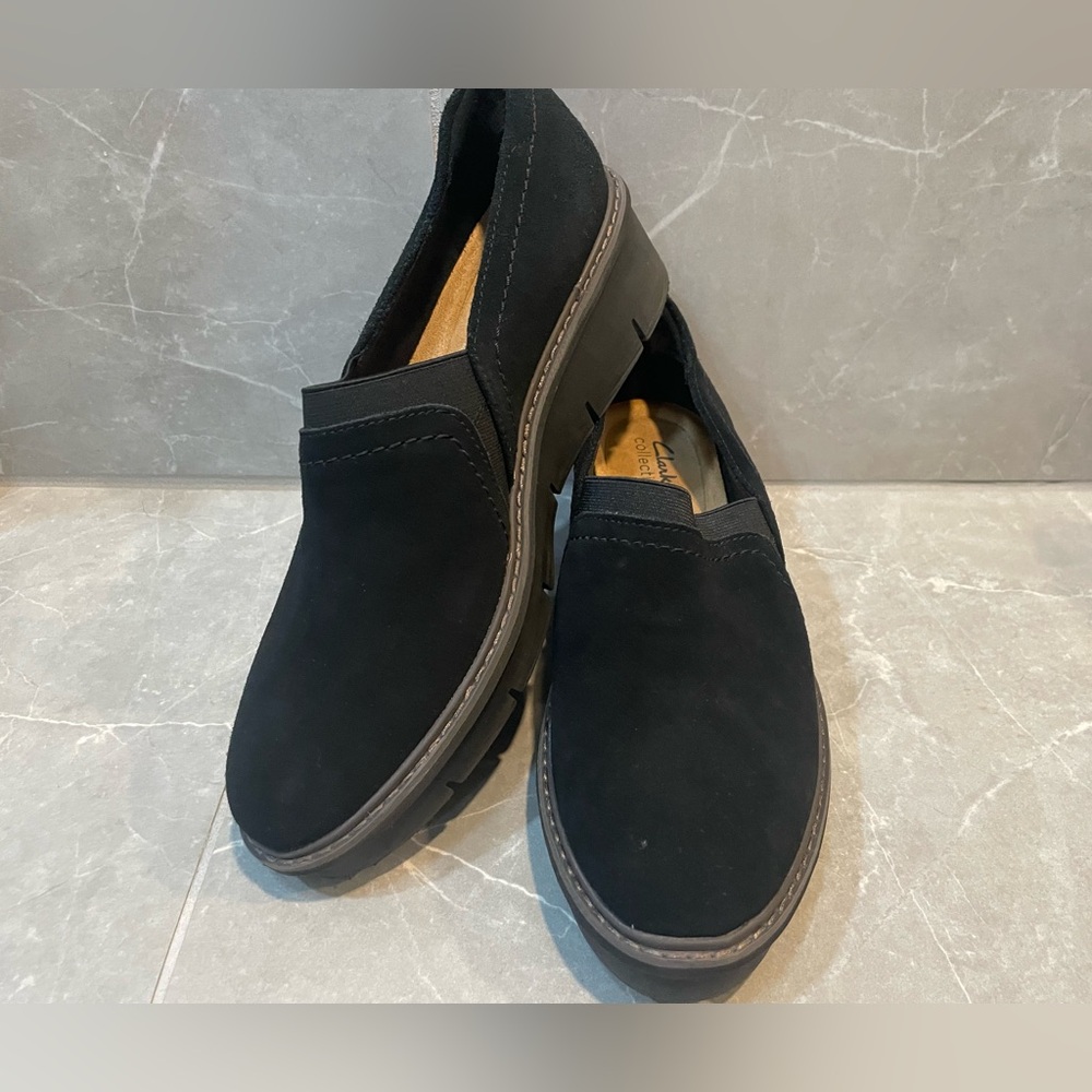 Clarks Airabell Black Suede Slip-On Women’s Wedge Loafers Size 9.5